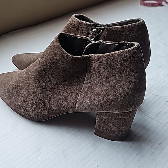 Steve madden pointed toe side zip brown suede booties size 6.5 - Picture 5 of 12
